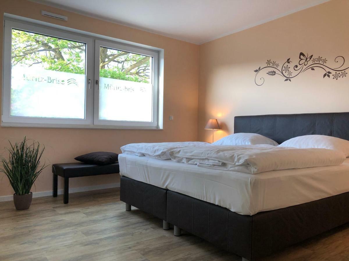 Mueritz-Brise Apartamento Waren  Exterior foto